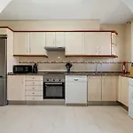 Montserrat Apartmán