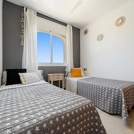 Montserrat Apartment